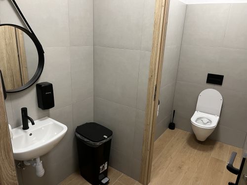 Nowe sanitariaty w budynku świetlicy